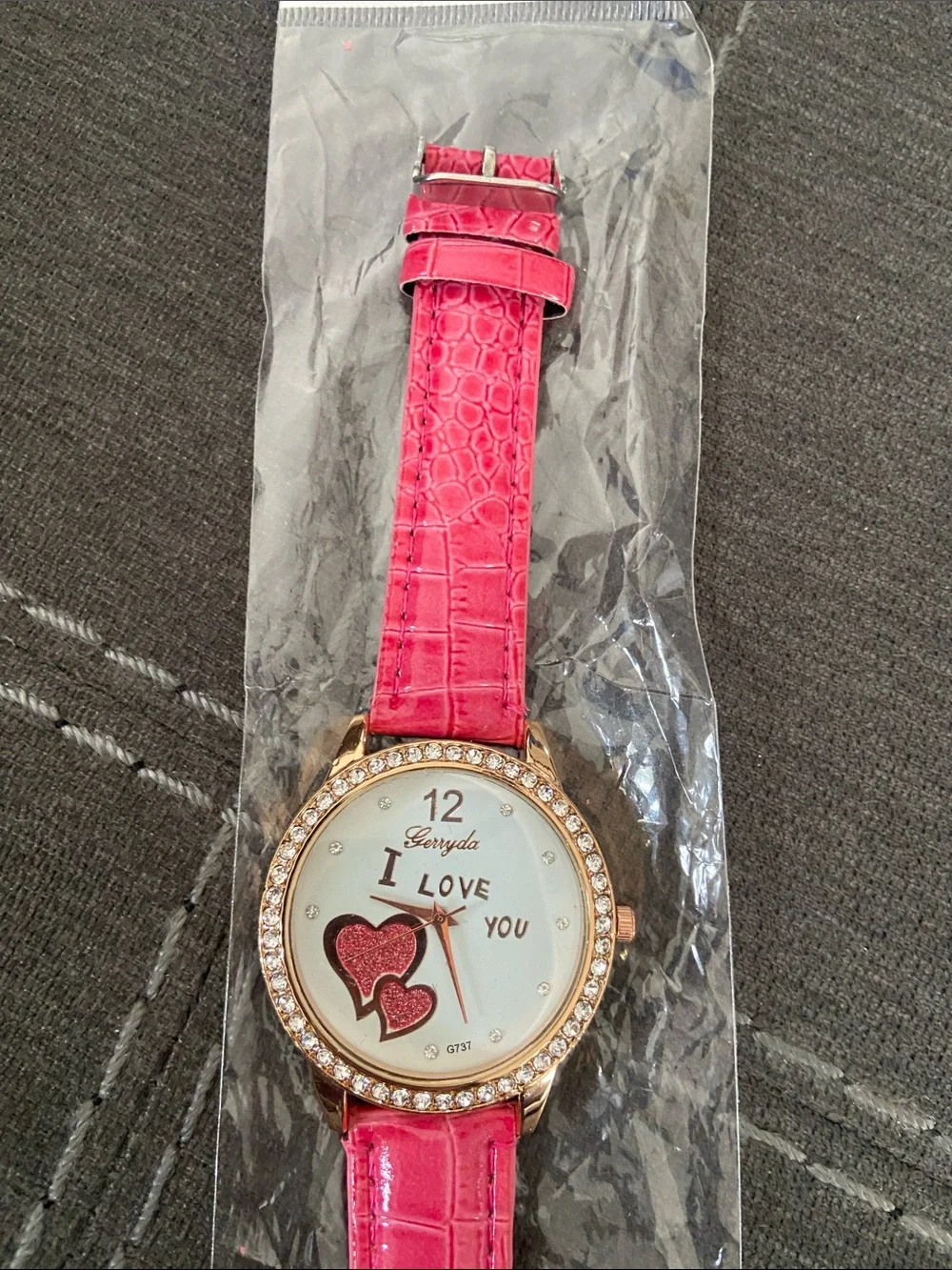 NEW WATCH -I LOVE U 💕